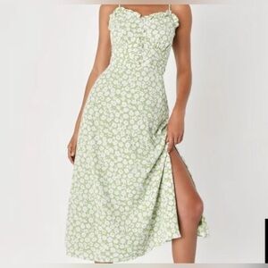 Lulu’s Green (Sage) Floral Print A-Line Midi Dress Size M